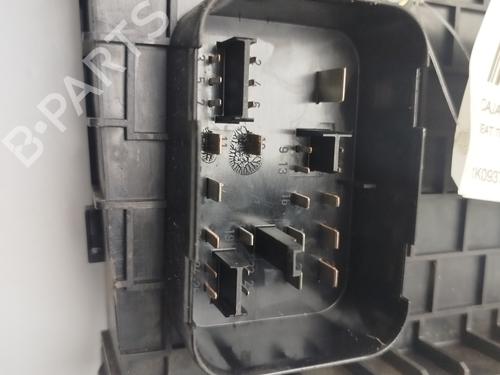 Fuse box SEAT TOLEDO III (5P2) | BP32423307E1