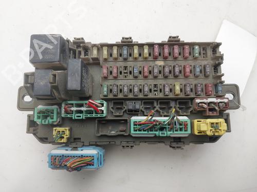 Boîte à Fusibles Boîte à Fusibles HONDA CR-V I (RD) 2.0 16V 4WD (RD1, RD3) (128 hp) 36443579 36443579