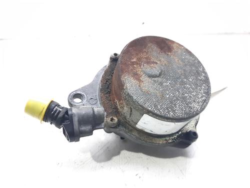 Used Vacuum pump BMW 1 (E87) 118 d (122 hp) 9295181