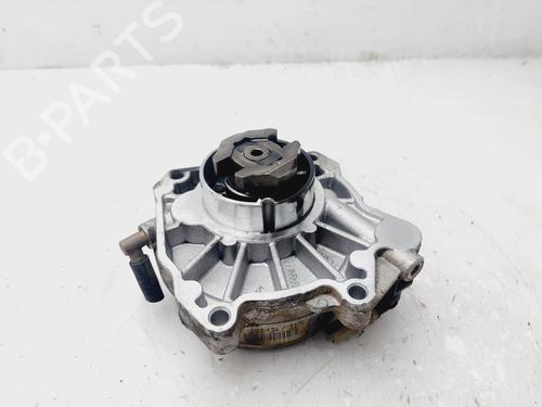 Used Vacuum pump FIAT BRAVO II (198_) 1.6 D Multijet (198AXH1B) (105 hp) 26140493