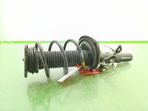 Used Right front shock absorber VOLVO V40 Hatchback (525) [2012-2019]  27354456
