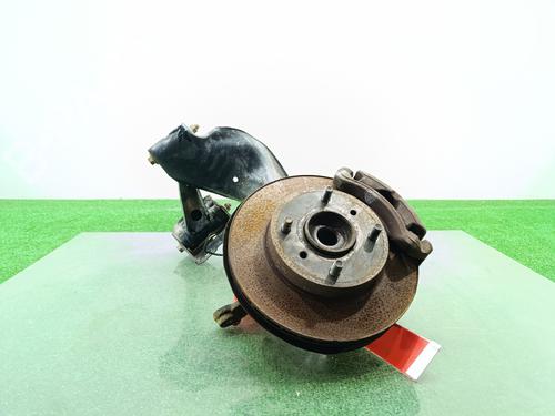 Used Right front steering knuckle NISSAN PRIMERA (P11) 1.6 16V (99 hp) 30467342