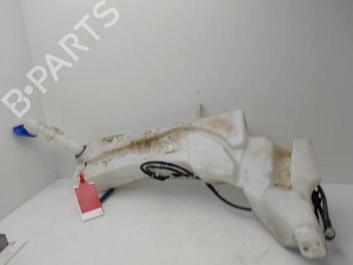Used Windscreen washer tank FORD KUGA I [2008-2012]  32015607