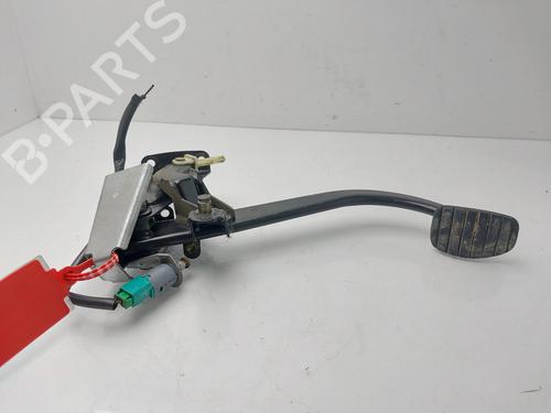 bremsepedal RENAULT TRAFIC II Bus (JL) [2001-2025]  30581550