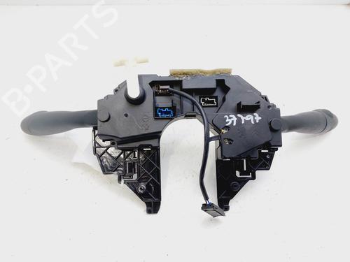 Steering wheel controls CITROËN C5 III (RD_) 2.0 HDi 140 (RDRHF8, RDRHFA, RDRHA8, RDRHAJ) | BP28123375E15 