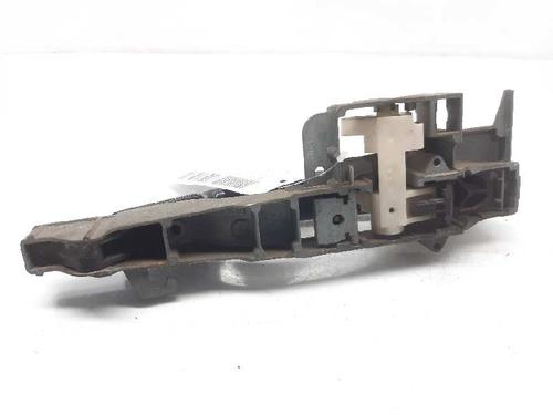 Rear right exterior door handle PEUGEOT 407 (6D_) 2.0 (6DRFNB, 6DRFNE) | BP6146968C130 