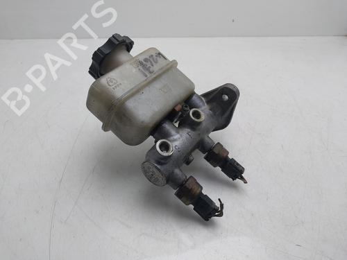 Used Brake master cylinder Brake master cylinder 38010300 38010300