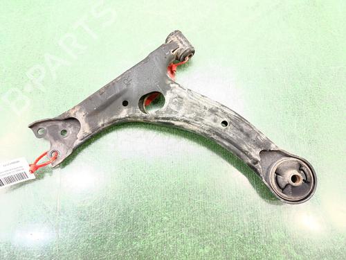 Right front suspension arm TOYOTA AVENSIS Estate (_T25_) 2.0 D-4D (ADT250_, ADT250R) | BP26517925M13