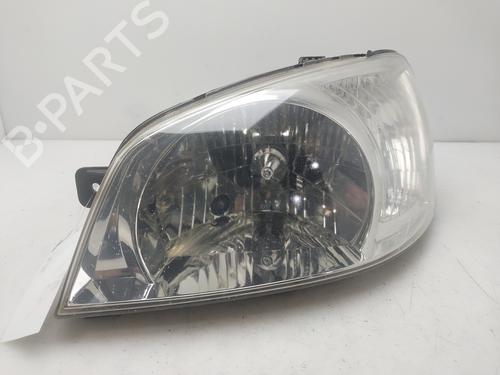 Used Left headlight Left headlight HYUNDAI GETZ (TB) 1.1 (63 hp) 36566188 36566188