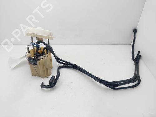 Used Fuel pump MERCEDES-BENZ E-CLASS Coupe (C207) E 350 CDI (207.322) (231 hp) 28670174