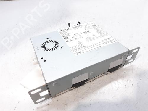 Used Electronic module RENAULT CLIO V (B7_) 1.0 TCe 100 (B7MT) (101 hp) 9693404