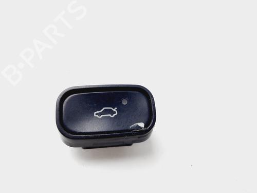 Used Switch MERCEDES-BENZ C-CLASS (W203) C 180 Kompressor (203.046) (143 hp) 21838427