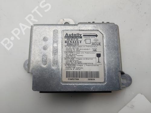 ecu-airbags-renault-scenic-ii-jm01_-2003-2004-2005-2006-2007-2008-2009-2010-32852406 main image