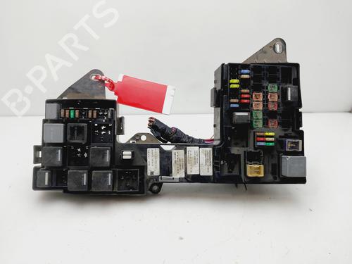 Boîte à Fusibles JAGUAR XF I (X250) 3.0 D (241 hp) 31877264