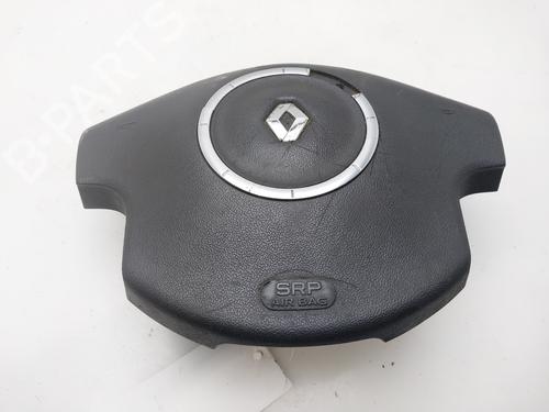 Used Driver airbag RENAULT MEGANE II Estate (KM0/1_) [2003-2012]  18464676