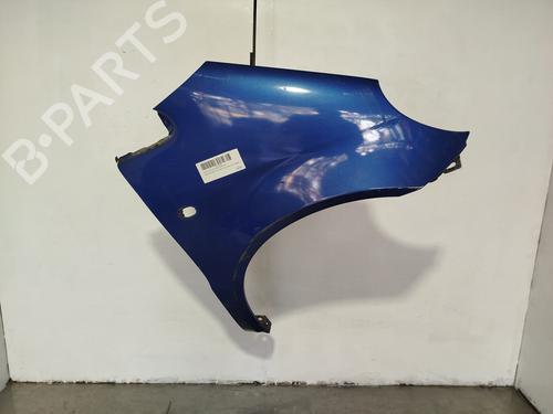 Używane Błotnik przedni prawy MERCEDES-BENZ A-CLASS (W168) A 160 (168.033, 168.133) (102 hp) 30961348