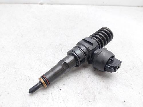 Injecteur SKODA FABIA II (542) 1.4 TDI (70 hp) 16528387