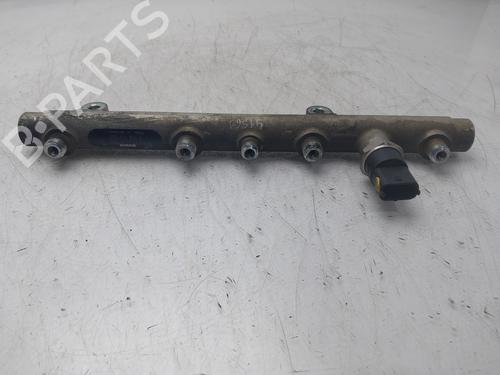 Rampa inyectora Rampa inyectora RENAULT SCÉNIC I MPV (JA0/1_, FA0_) 1.9 dCi RX4 (101 hp) 35995551 35995551