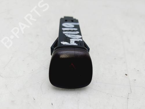 Pulsante luci di emergenza VOLVO S80 I (184) D5 (163 hp) 30655906