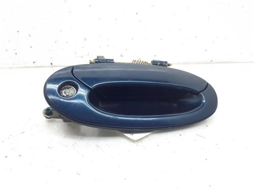 Used Front right exterior door handle HYUNDAI LANTRA II (J-2) 1.6 16V (114 hp) 8372334