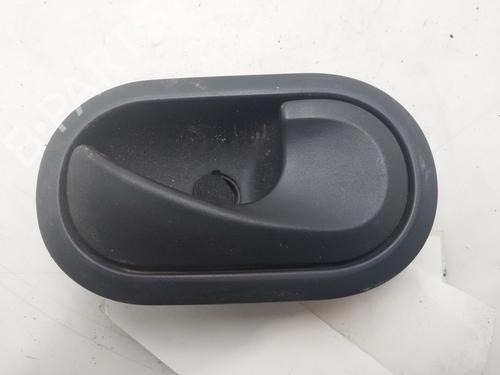 Maniglia interna anteriore destra Maniglia interna anteriore destra RENAULT CLIO III (BR0/1, CR0/1) [2005-2014] 33613868 33613868