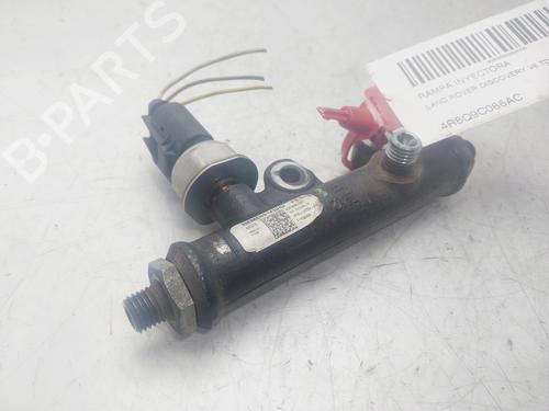 Used Injection rail LAND ROVER DISCOVERY III (L319) 2.7 TD 4x4 (190 hp) 29616777