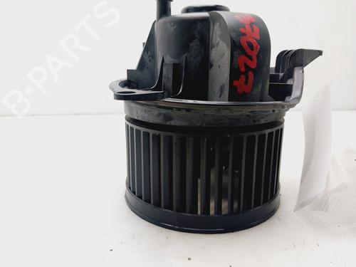 Used Heater blower motor FORD FOCUS I (DAW, DBW) 1.8 Turbo DI / TDDi (90 hp) 22687463