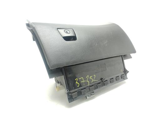 Used Glove box VOLVO XC90 I (275) D5 AWD (185 hp) 26960926