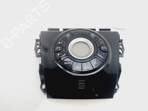 Used Climate control NISSAN NOTE (E12) 1.2 (80 hp) 23530212