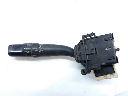 Used Headlight switch TOYOTA AVENSIS Saloon (_T25_) 1.8 VVT-i (ZZT251_, ZZT251R) (129 hp) 2881626