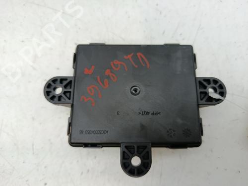 Used Comfort control module VOLVO S60 II (134) D4 (163 hp) 31163708