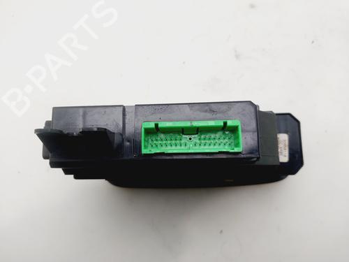 Left front window switch VOLVO S60 I (384) 2.4 D | BP32991604I27 - Image 5
