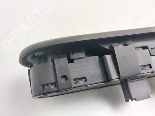 Left front window switch PEUGEOT 307 Break (3E) | BP36439109I27 - Image 3