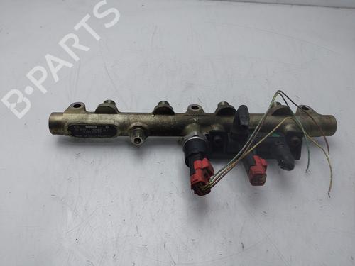 Rail D'Injecteurs CITROËN C5 I (DC_) 2.2 HDi (DC4HXB, DC4HXE) (133 hp) 32403097