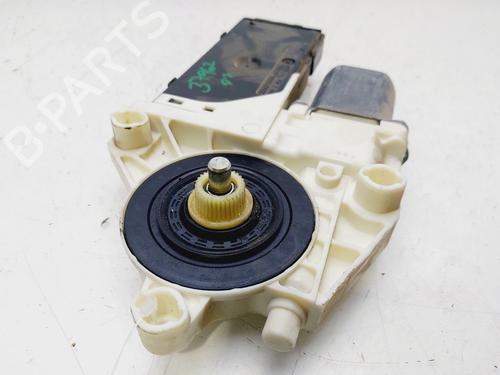 Left front window motor RENAULT LAGUNA III Grandtour (KT0/1) 2.0 dCi (KT07, KT0J, KT14, KT1A, KT1S) | BP30863369E21