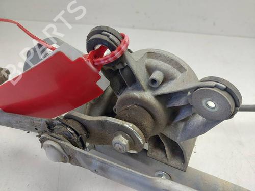 Front wiper motor CHEVROLET CAPTIVA (C100, C140) 2.0 D | BP39988435M29 - Image 2