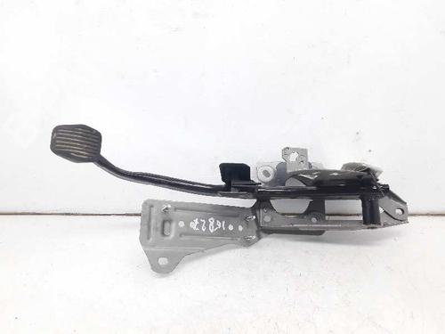 Break pedal FORD KUGA II (DM2) 2.0 TDCi (140 hp) 3M512467AR | 3M512467AR |