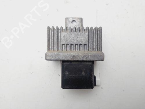 Used Electronic module RENAULT CLIO III Grandtour (KR0/1_) 1.5 dCi (KR0F) (86 hp) 29572428