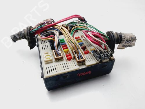 Fuse box RENAULT LAGUNA III (BT0/1) 2.0 dCi (BT07, BT0J, BT14, BT1A, BT1S) | BP31827119E1