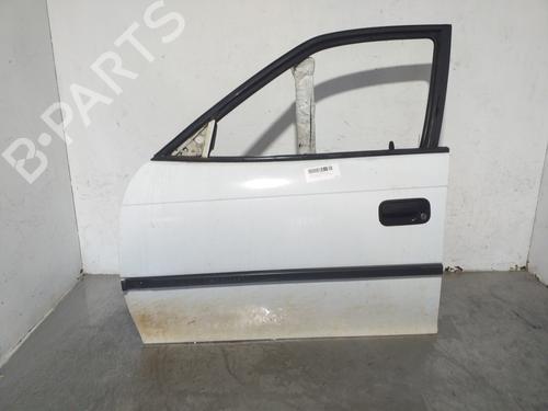 Used Left front door OPEL ASTRA F Saloon (T92) 1.4 i 16V (F19, M19) (90 hp) 20978302