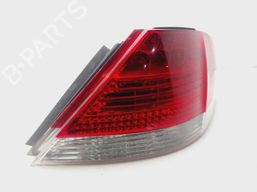 Used Right taillight Right taillight BMW 7 (E65, E66, E67) 730 Ld (231 hp) 33219162 33219162