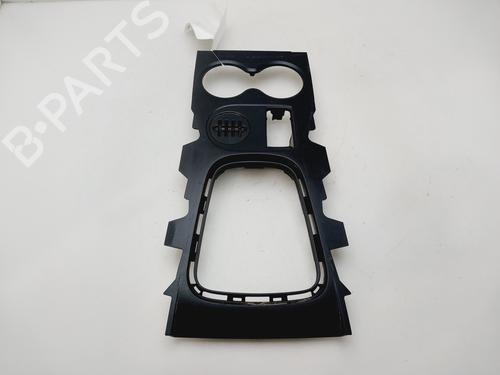 Console central RENAULT KADJAR (HA_, HL_) [2015-2026]  32032392