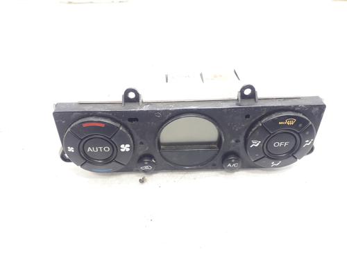 Commande Chauffage FORD MONDEO III (B5Y) 2.0 16V TDDi / TDCi (115 hp) 10337998