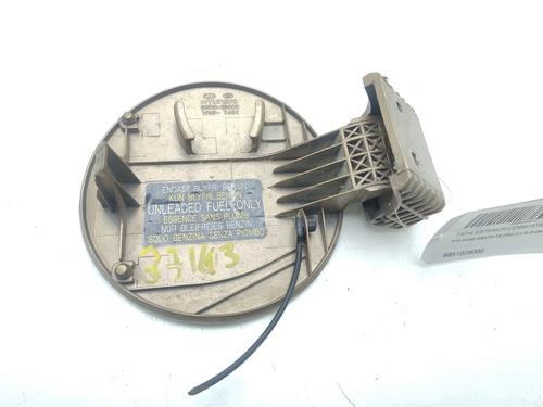Fuel flap HYUNDAI SANTA FÉ I (SM) 2.4 16V 4x4 6951026000 |