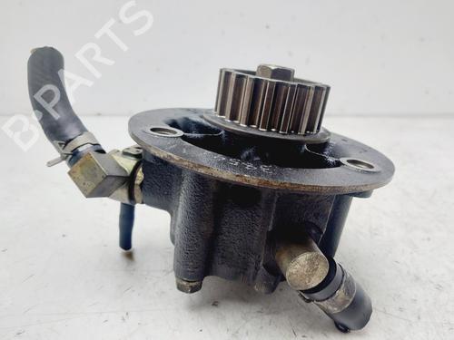 Used Vacuum pump NISSAN ALMERA I (N15) 2.0 D (75 hp) 26942593