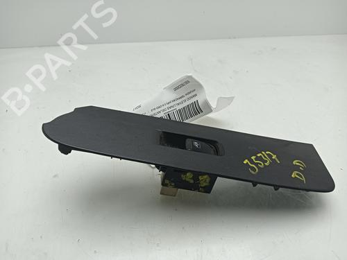 Used Right front window switch HYUNDAI TERRACAN (HP) 2.9 CRDi 4WD (150 hp) 23574754