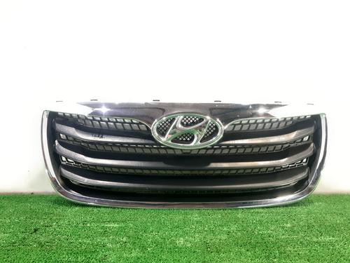 Used Grille HYUNDAI SANTA FÉ II (CM) 2.2 CRDi 4x4 (155 hp) 11760850