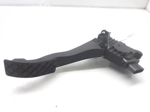 Used Pedal VW TOURAN (5T1) 1.2 TSI (110 hp) 8114725