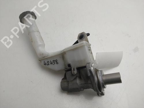 Used Brake master cylinder Brake master cylinder 37630205 37630205