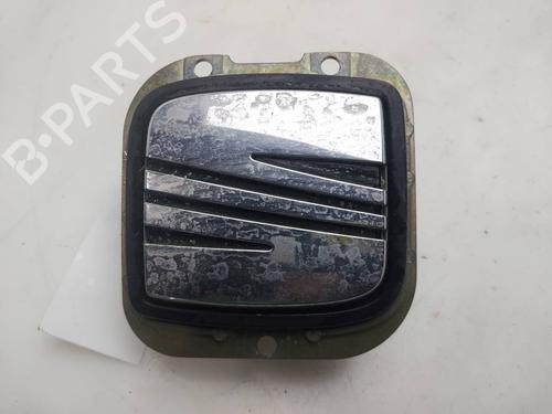 Used Tailgate handle Tailgate handle SEAT CORDOBA (6K1, 6K2) [1993-2002] 39647541 39647541